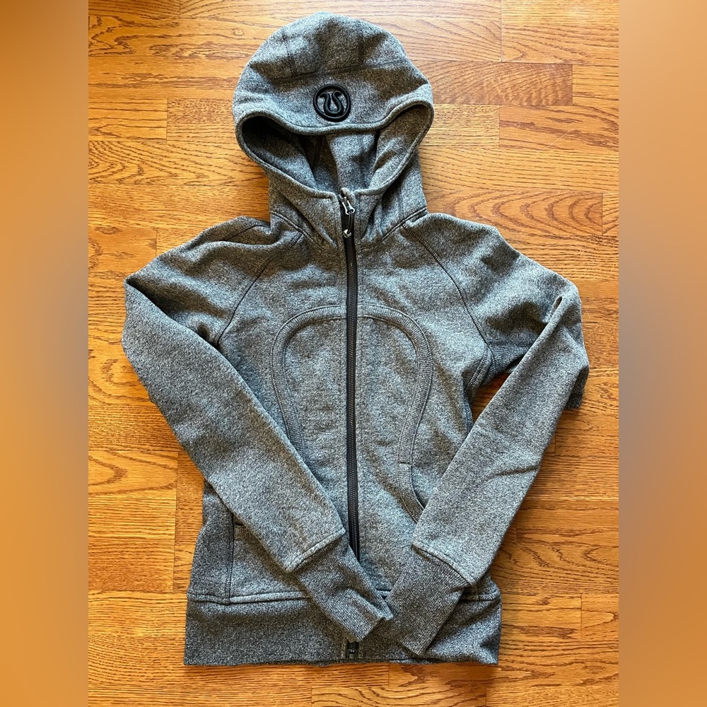 Lululemon Womens Hoody size 4
